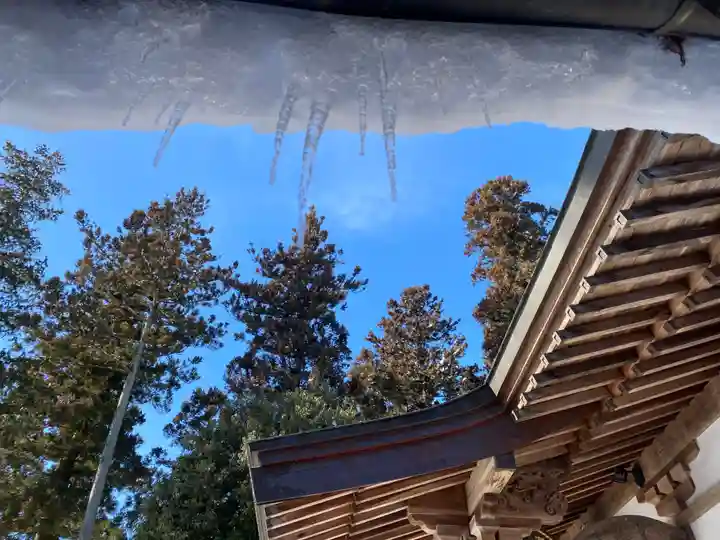 鏡石鹿嶋神社 *安産・開運・勝利の神さま*の自然