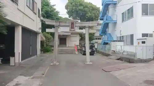 八面神社の鳥居