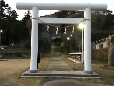 洲宮神社の鳥居