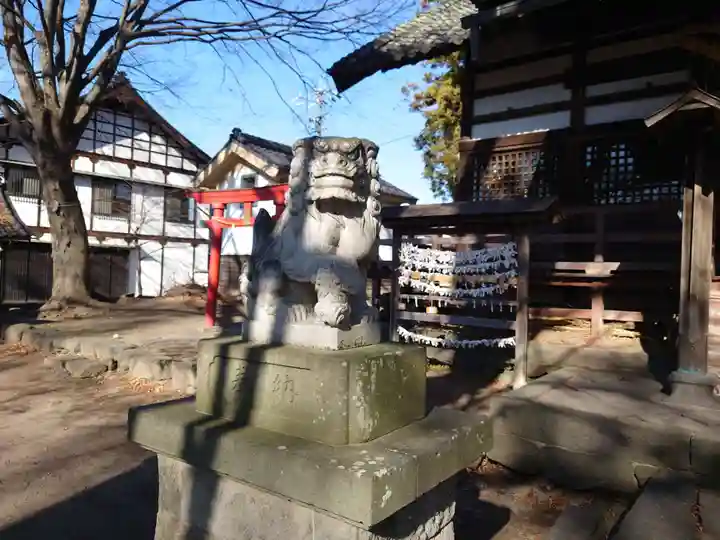 白鳥神社の狛犬