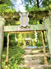 土器山八天神社の鳥居