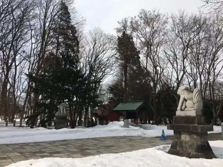 砂川神社の狛犬