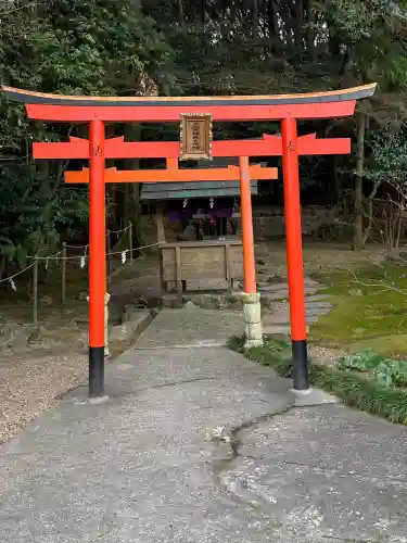 龍田大社の{uncategorized: "未分類", other: "その他", undefined: "問題あり", building: "その他建物", grave: "お墓", sacred_gate: "鳥居", guardian: "狛犬", statue: "像", buddha: "仏像", history: "歴史", nature: "自然", garden: "庭園", animal: "動物", pagoda: "塔", temizu: "手水舎", mountain_gate: "山門・神門", sanctuary: "本殿・本堂", subordinate: "末社・摂社", art: "芸術", scenery: "景色", jizo: "地蔵", ema: "絵馬", goshuin: "御朱印", omikuji: "おみくじ", items: "授与品その他", amulet: "お守り", goshuincho: "御朱印帳", eats: "食事", festival: "お祭り", votive_dance: "神楽", shichigosan: "七五三参", wedding: "結婚式", experience: "体験その他", initially: "初詣", around: "周辺", anti_infection: "感染症対策"}