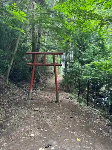 母の白滝神社(山梨県)