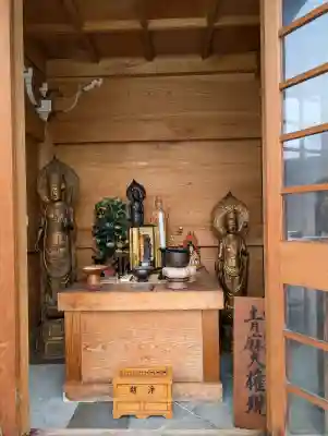 阿弥陀寺の{uncategorized: "未分類", other: "その他", undefined: "問題あり", building: "その他建物", grave: "お墓", sacred_gate: "鳥居", guardian: "狛犬", statue: "像", buddha: "仏像", history: "歴史", nature: "自然", garden: "庭園", animal: "動物", pagoda: "塔", temizu: "手水舎", mountain_gate: "山門・神門", sanctuary: "本殿・本堂", subordinate: "末社・摂社", art: "芸術", scenery: "景色", jizo: "地蔵", ema: "絵馬", goshuin: "御朱印", omikuji: "おみくじ", items: "授与品その他", amulet: "お守り", goshuincho: "御朱印帳", eats: "食事", festival: "お祭り", votive_dance: "神楽", shichigosan: "七五三参", wedding: "結婚式", experience: "体験その他", initially: "初詣", around: "周辺", anti_infection: "感染症対策"}