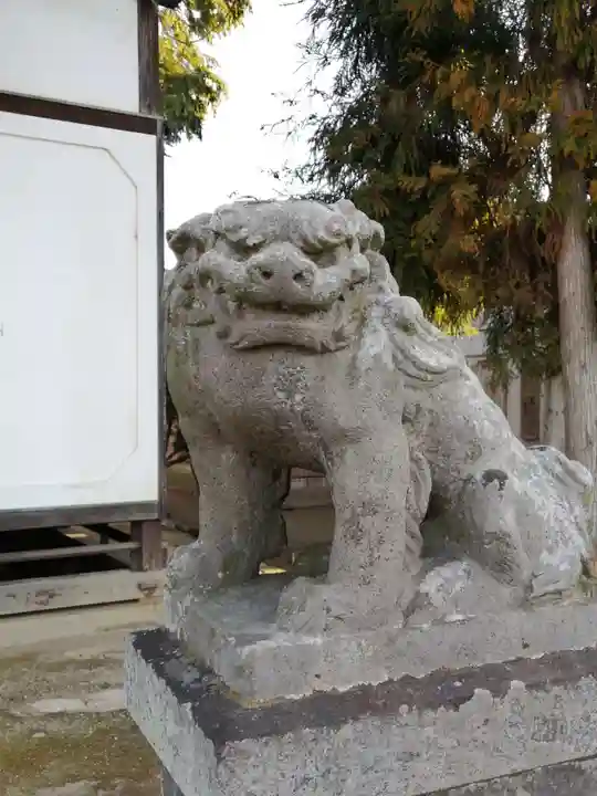 内川神社の狛犬