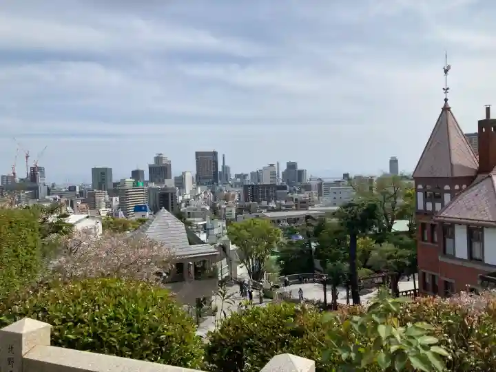 北野天満神社の{uncategorized: "未分類", other: "その他", undefined: "問題あり", building: "その他建物", grave: "お墓", sacred_gate: "鳥居", guardian: "狛犬", statue: "像", buddha: "仏像", history: "歴史", nature: "自然", garden: "庭園", animal: "動物", pagoda: "塔", temizu: "手水舎", mountain_gate: "山門・神門", sanctuary: "本殿・本堂", subordinate: "末社・摂社", art: "芸術", scenery: "景色", jizo: "地蔵", ema: "絵馬", goshuin: "御朱印", omikuji: "おみくじ", items: "授与品その他", amulet: "お守り", goshuincho: "御朱印帳", eats: "食事", festival: "お祭り", votive_dance: "神楽", shichigosan: "七五三参", wedding: "結婚式", experience: "体験その他", initially: "初詣", around: "周辺", anti_infection: "感染症対策"}