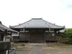 長久寺の本殿