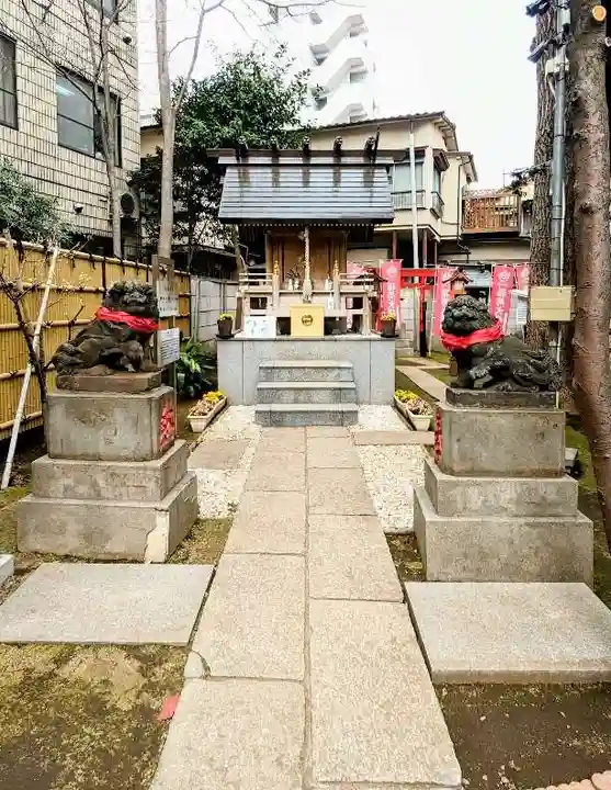 高円寺氷川神社の本殿・本堂