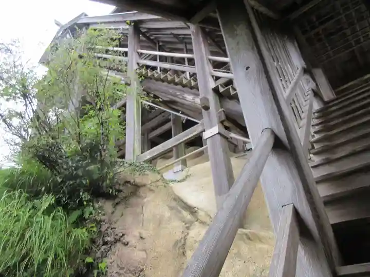 笠森寺の本殿・本堂