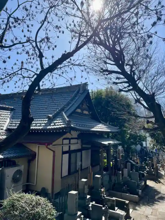 還国寺の{uncategorized: "未分類", other: "その他", undefined: "問題あり", building: "その他建物", grave: "お墓", sacred_gate: "鳥居", guardian: "狛犬", statue: "像", buddha: "仏像", history: "歴史", nature: "自然", garden: "庭園", animal: "動物", pagoda: "塔", temizu: "手水舎", mountain_gate: "山門・神門", sanctuary: "本殿・本堂", subordinate: "末社・摂社", art: "芸術", scenery: "景色", jizo: "地蔵", ema: "絵馬", goshuin: "御朱印", omikuji: "おみくじ", items: "授与品その他", amulet: "お守り", goshuincho: "御朱印帳", eats: "食事", festival: "お祭り", votive_dance: "神楽", shichigosan: "七五三参", wedding: "結婚式", experience: "体験その他", initially: "初詣", around: "周辺", anti_infection: "感染症対策"}