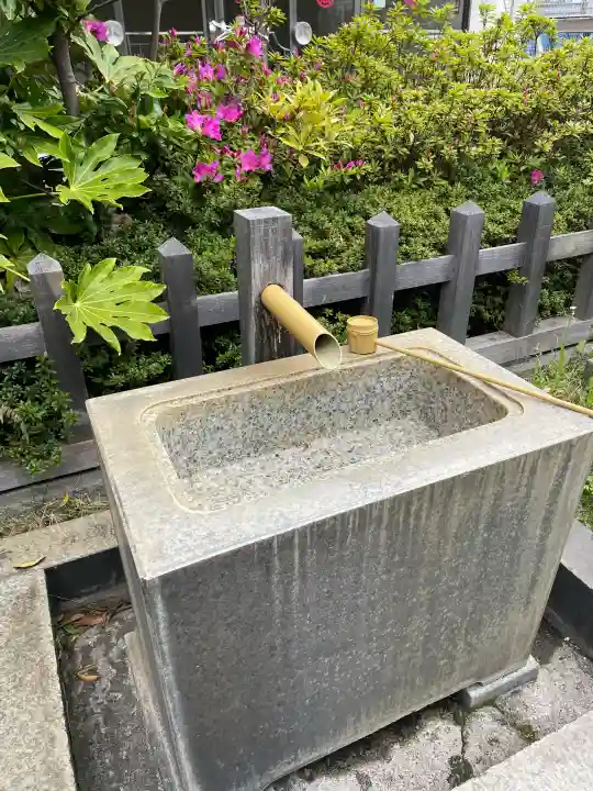 最上稲荷の{uncategorized: "未分類", other: "その他", undefined: "問題あり", building: "その他建物", grave: "お墓", sacred_gate: "鳥居", guardian: "狛犬", statue: "像", buddha: "仏像", history: "歴史", nature: "自然", garden: "庭園", animal: "動物", pagoda: "塔", temizu: "手水舎", mountain_gate: "山門・神門", sanctuary: "本殿・本堂", subordinate: "末社・摂社", art: "芸術", scenery: "景色", jizo: "地蔵", ema: "絵馬", goshuin: "御朱印", omikuji: "おみくじ", items: "授与品その他", amulet: "お守り", goshuincho: "御朱印帳", eats: "食事", festival: "お祭り", votive_dance: "神楽", shichigosan: "七五三参", wedding: "結婚式", experience: "体験その他", initially: "初詣", around: "周辺", anti_infection: "感染症対策"}