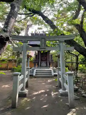 宝戒寺の鳥居