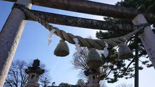 諏訪神社の鳥居