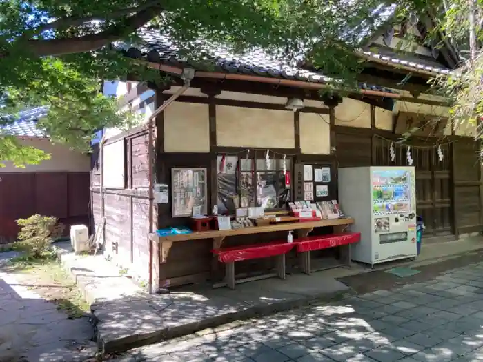 葛原岡神社の建物その他