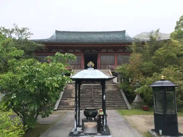 太山寺の本殿・本堂