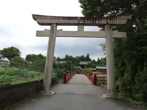 多田神社の鳥居