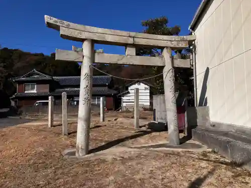 御崎神社の鳥居