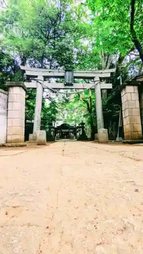 七百餘所神社 の鳥居
