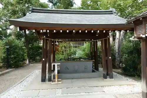 辛國神社の手水舎