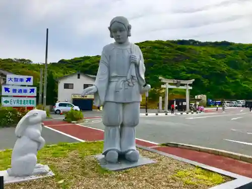 白兎神社の像