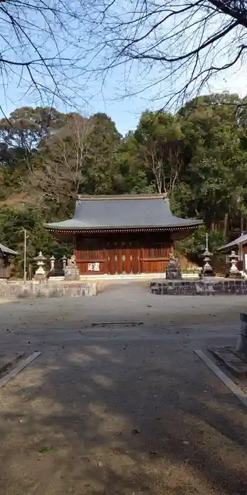 羽田神社の本殿・本堂