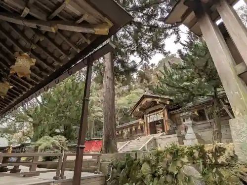 枚岡神社の{uncategorized: "未分類", other: "その他", undefined: "問題あり", building: "その他建物", grave: "お墓", sacred_gate: "鳥居", guardian: "狛犬", statue: "像", buddha: "仏像", history: "歴史", nature: "自然", garden: "庭園", animal: "動物", pagoda: "塔", temizu: "手水舎", mountain_gate: "山門・神門", sanctuary: "本殿・本堂", subordinate: "末社・摂社", art: "芸術", scenery: "景色", jizo: "地蔵", ema: "絵馬", goshuin: "御朱印", omikuji: "おみくじ", items: "授与品その他", amulet: "お守り", goshuincho: "御朱印帳", eats: "食事", festival: "お祭り", votive_dance: "神楽", shichigosan: "七五三参", wedding: "結婚式", experience: "体験その他", initially: "初詣", around: "周辺", anti_infection: "感染症対策"}
