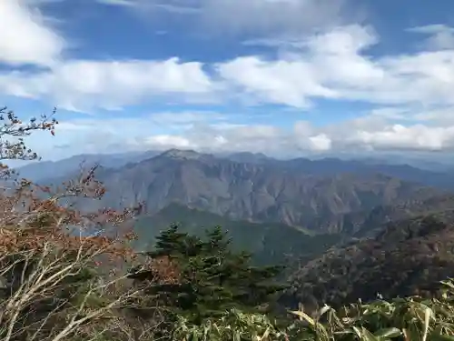 石鎚神社頂上社の景色