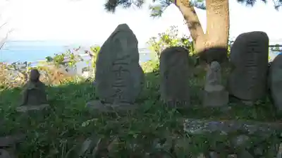 諏訪神社の仏像