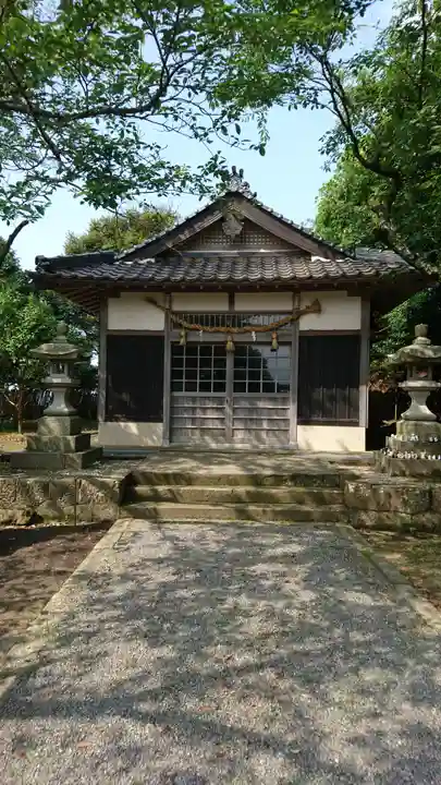 志布比神社の本殿・本堂