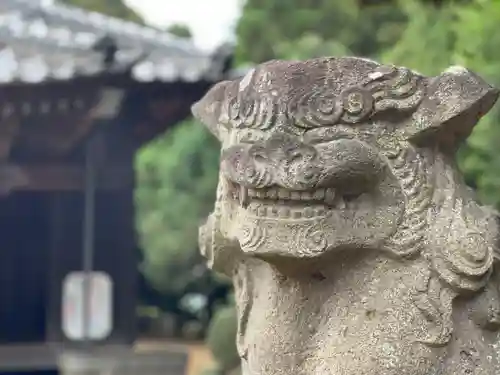 伏木香取神社の狛犬