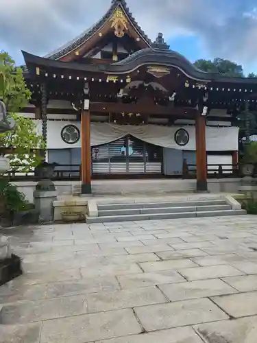 法華寺の本殿・本堂