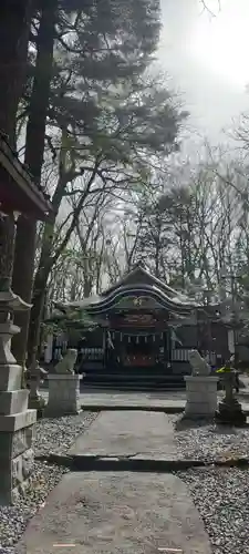 新屋山神社の本殿・本堂