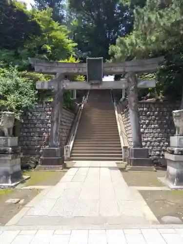 品川神社の鳥居