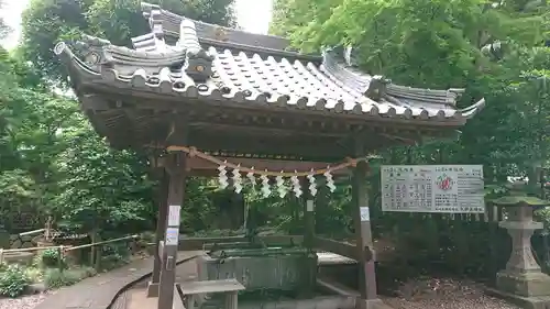 岩槻久伊豆神社の手水