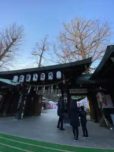 大宮八幡宮の山門