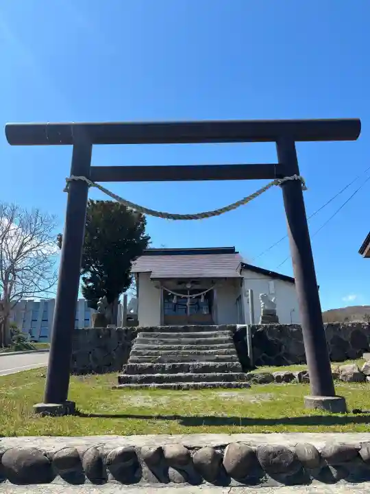 恵比須神社の{uncategorized: "未分類", other: "その他", undefined: "問題あり", building: "その他建物", grave: "お墓", sacred_gate: "鳥居", guardian: "狛犬", statue: "像", buddha: "仏像", history: "歴史", nature: "自然", garden: "庭園", animal: "動物", pagoda: "塔", temizu: "手水舎", mountain_gate: "山門・神門", sanctuary: "本殿・本堂", subordinate: "末社・摂社", art: "芸術", scenery: "景色", jizo: "地蔵", ema: "絵馬", goshuin: "御朱印", omikuji: "おみくじ", items: "授与品その他", amulet: "お守り", goshuincho: "御朱印帳", eats: "食事", festival: "お祭り", votive_dance: "神楽", shichigosan: "七五三参", wedding: "結婚式", experience: "体験その他", initially: "初詣", around: "周辺", anti_infection: "感染症対策"}