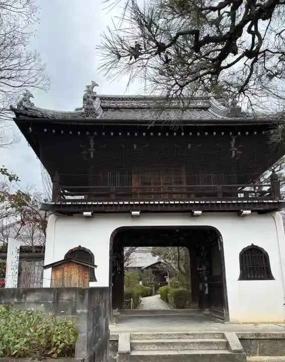 元慶寺の{uncategorized: "未分類", other: "その他", undefined: "問題あり", building: "その他建物", grave: "お墓", sacred_gate: "鳥居", guardian: "狛犬", statue: "像", buddha: "仏像", history: "歴史", nature: "自然", garden: "庭園", animal: "動物", pagoda: "塔", temizu: "手水舎", mountain_gate: "山門・神門", sanctuary: "本殿・本堂", subordinate: "末社・摂社", art: "芸術", scenery: "景色", jizo: "地蔵", ema: "絵馬", goshuin: "御朱印", omikuji: "おみくじ", items: "授与品その他", amulet: "お守り", goshuincho: "御朱印帳", eats: "食事", festival: "お祭り", votive_dance: "神楽", shichigosan: "七五三参", wedding: "結婚式", experience: "体験その他", initially: "初詣", around: "周辺", anti_infection: "感染症対策"}