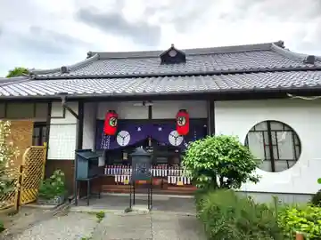 華蔵院の本殿・本堂