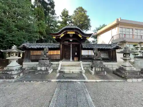 東日尊神社の{uncategorized: "未分類", other: "その他", undefined: "問題あり", building: "その他建物", grave: "お墓", sacred_gate: "鳥居", guardian: "狛犬", statue: "像", buddha: "仏像", history: "歴史", nature: "自然", garden: "庭園", animal: "動物", pagoda: "塔", temizu: "手水舎", mountain_gate: "山門・神門", sanctuary: "本殿・本堂", subordinate: "末社・摂社", art: "芸術", scenery: "景色", jizo: "地蔵", ema: "絵馬", goshuin: "御朱印", omikuji: "おみくじ", items: "授与品その他", amulet: "お守り", goshuincho: "御朱印帳", eats: "食事", festival: "お祭り", votive_dance: "神楽", shichigosan: "七五三参", wedding: "結婚式", experience: "体験その他", initially: "初詣", around: "周辺", anti_infection: "感染症対策"}