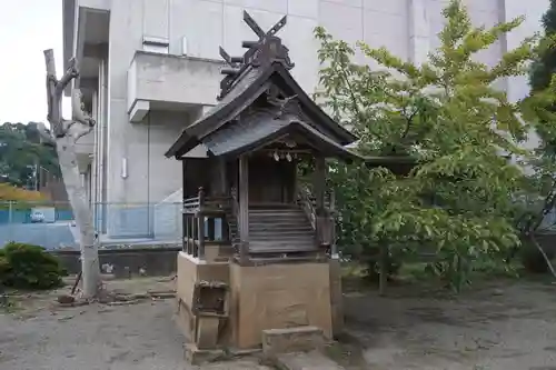 阿羅波比神社の末社