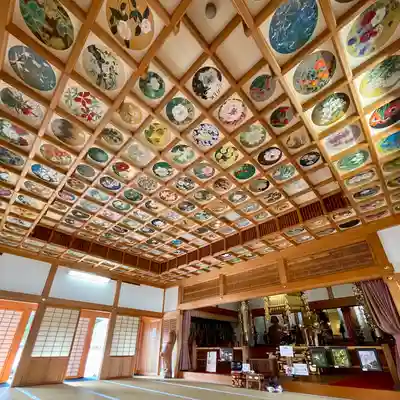 橘寺の本殿・本堂