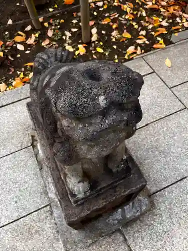 鳩森八幡神社の狛犬