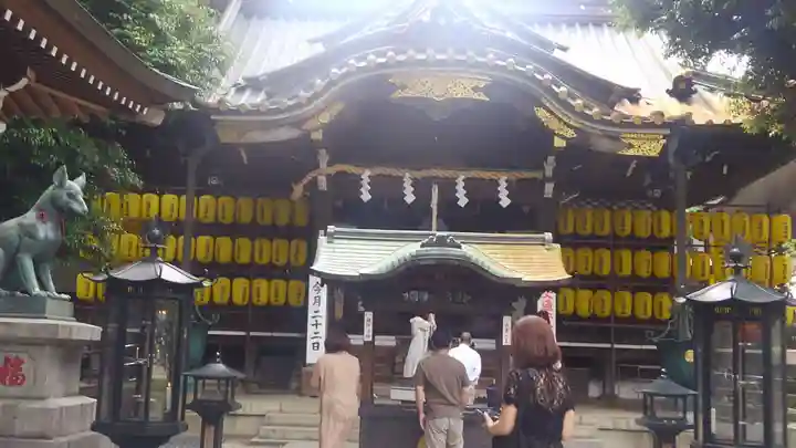 豊川稲荷東京別院の本殿・本堂