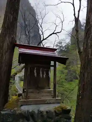 一石山神社の末社・摂社