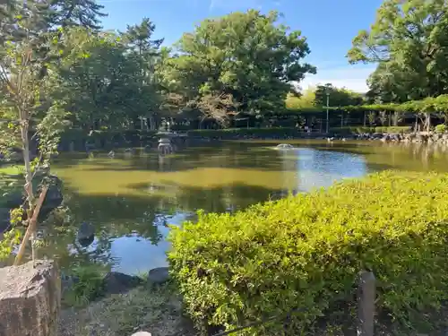 豊國神社の庭園