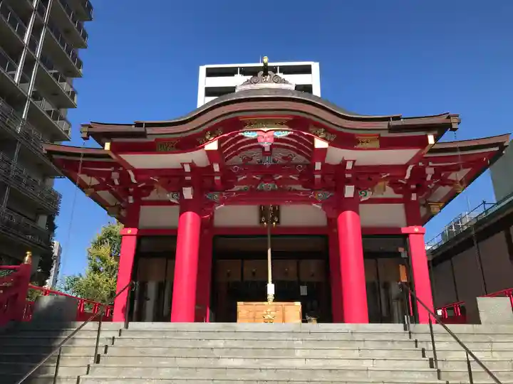 成子天神社の本殿・本堂