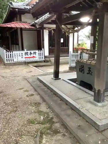 七所神社の手水舎