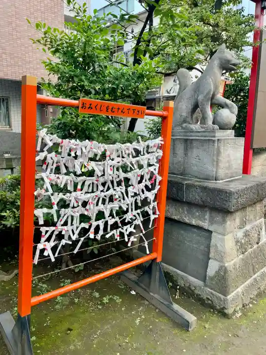 皆中稲荷神社(東京都)