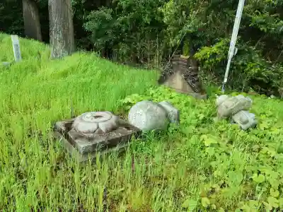 先崎神社の{uncategorized: "未分類", other: "その他", undefined: "問題あり", building: "その他建物", grave: "お墓", sacred_gate: "鳥居", guardian: "狛犬", statue: "像", buddha: "仏像", history: "歴史", nature: "自然", garden: "庭園", animal: "動物", pagoda: "塔", temizu: "手水舎", mountain_gate: "山門・神門", sanctuary: "本殿・本堂", subordinate: "末社・摂社", art: "芸術", scenery: "景色", jizo: "地蔵", ema: "絵馬", goshuin: "御朱印", omikuji: "おみくじ", items: "授与品その他", amulet: "お守り", goshuincho: "御朱印帳", eats: "食事", festival: "お祭り", votive_dance: "神楽", shichigosan: "七五三参", wedding: "結婚式", experience: "体験その他", initially: "初詣", around: "周辺", anti_infection: "感染症対策"}